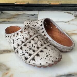 Spring Step Women’s Fusalide Gray Leather Slip On Cut Out Clog Shoes Mules Sz 38